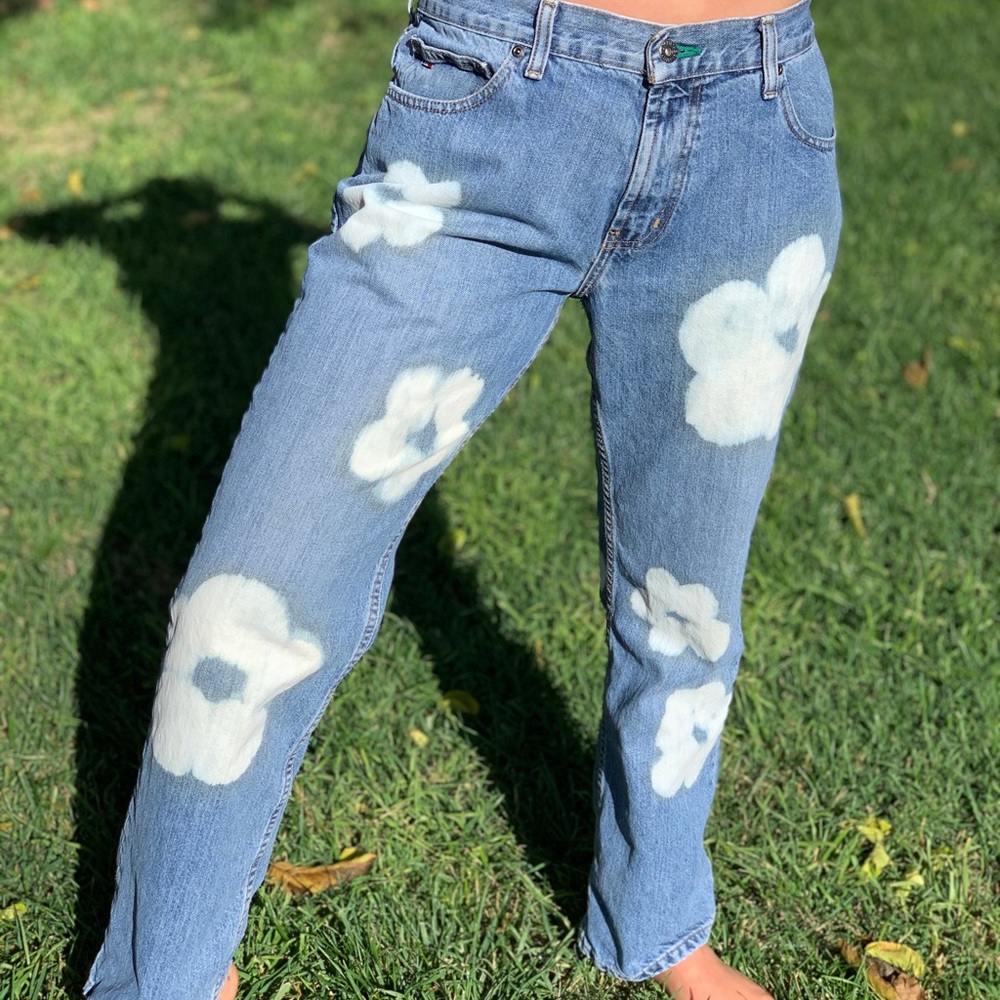 Mid rise jeans